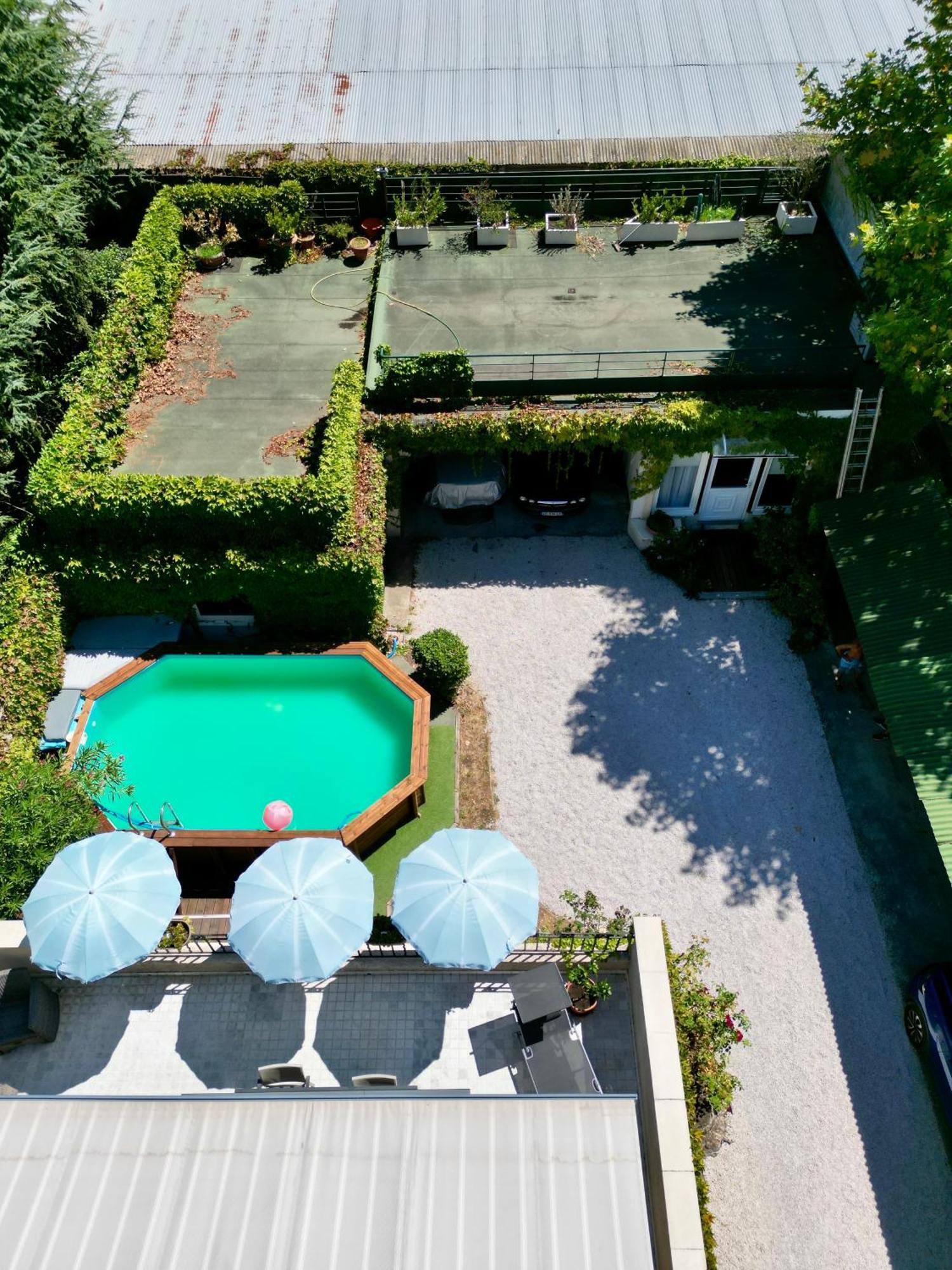 B&B "Clos Feuillat" リヨン エクステリア 写真