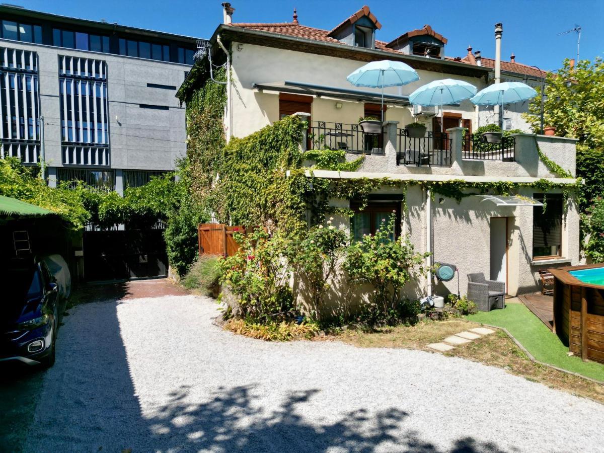 B&B "Clos Feuillat" リヨン エクステリア 写真