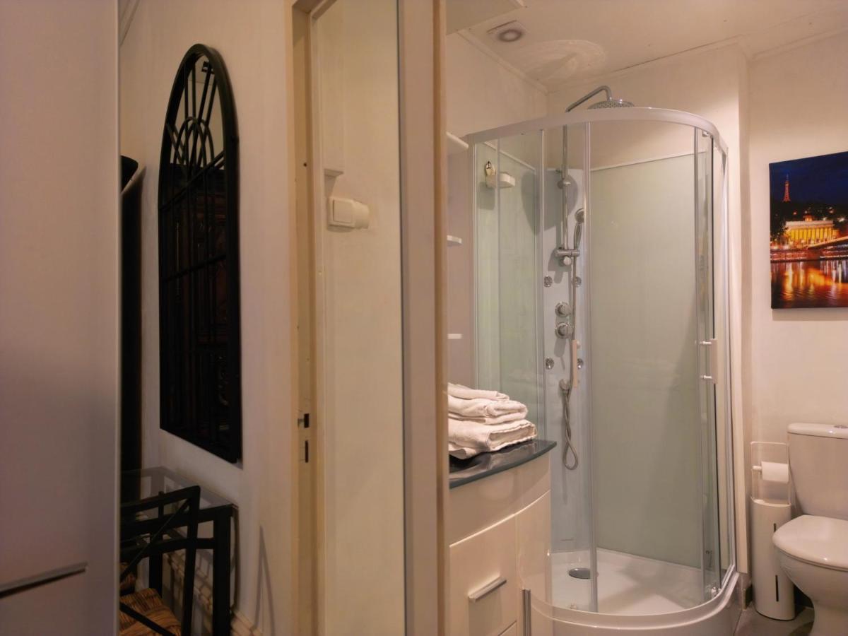 B&B "Clos Feuillat" リヨン エクステリア 写真